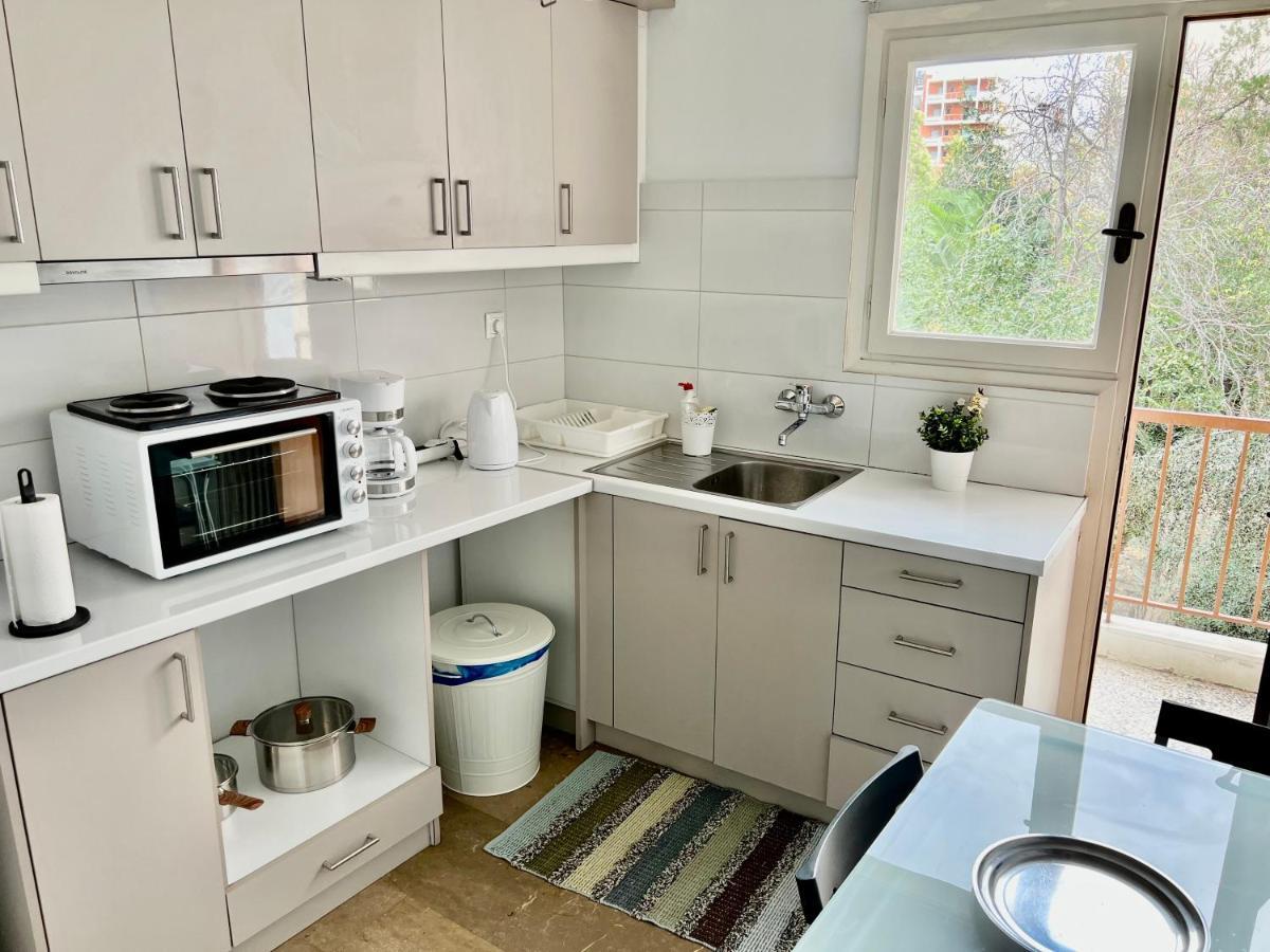 Agios Eleftherios Metro St. 2 Bedrms 4 Pers. Flat Athen Eksteriør bilde